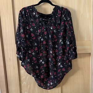 torrid Black Lace-Up Blouse with Red Rose & White Bird Print